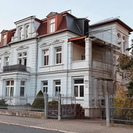 Premium In Zentrumsnaher Stadtvilla Appartement