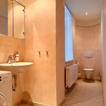 Stadtvilla Zentral 200qm Mit Sauna Und Gym Appartement