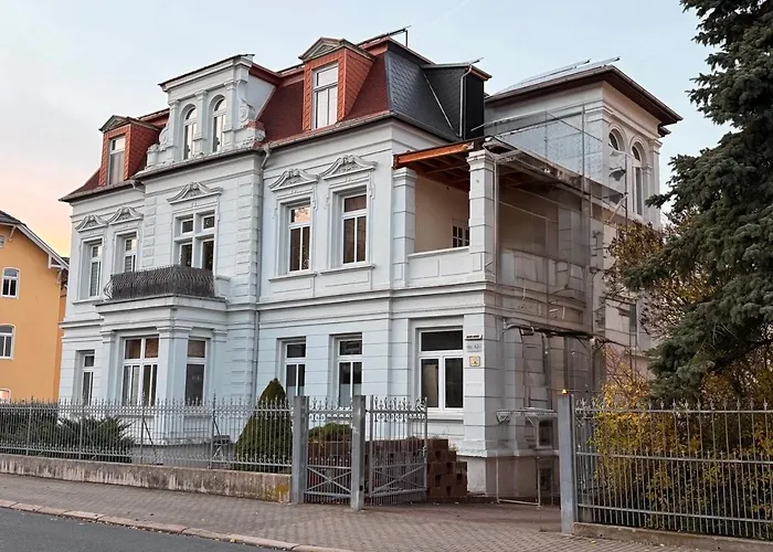 Premium In Zentrumsnaher Stadtvilla Appartement